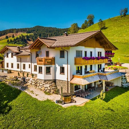 Lindbichlhof Urlaub Am Bio Bauernhof Apartment Sankt Johann im Pongau Bagian luar foto