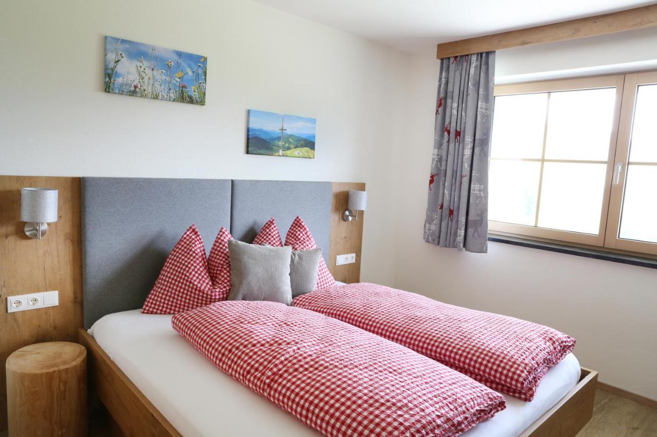 Lindbichlhof Urlaub Am Bio Bauernhof Apartment Sankt Johann im Pongau Bagian luar foto